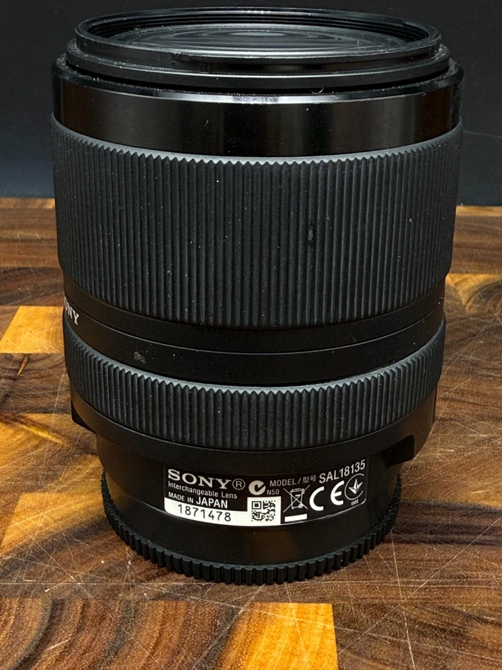 SONY DT 18-135mm F3.5-5.6 SAM SAL18135 A-Mount Lens - Image 4 of 4