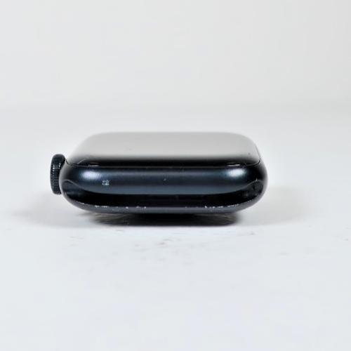 Apple Watch SE (2e génération) 44 mm - GPS + cellulaire - A2727 - bracelet inclus débloqué - Photo 6 sur 14