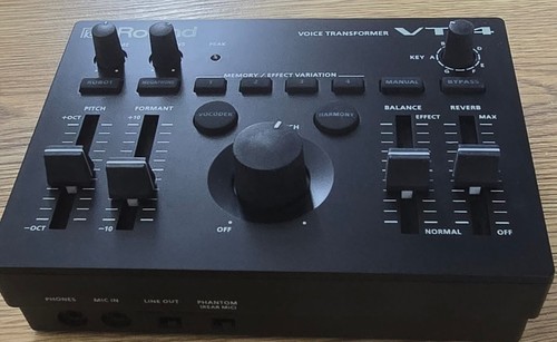 Roland VT-4 Vocal Multi-Effects Processor Voice Transformer AIRA - Picture 6 of 8