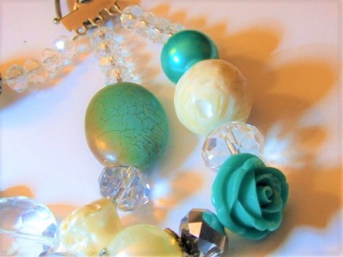 "RUN WAY" Turquoise Silver MOP Rhinestone AB Glass Crystal Rose Pearl Necklace - Picture 6 of 11