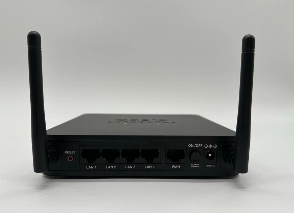 Cisco Small Business RV180W Wireless-N Multifunction VPN Router-W/Charger - Image 4 of 4
