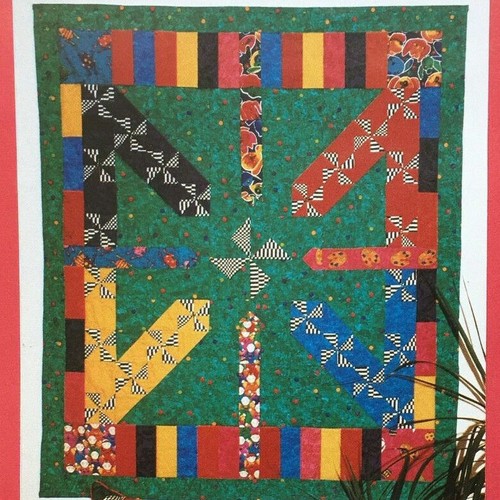 Pinwheel Quilt PATTERN Pinwheels with Personality by Renee Hagan Memories Made - Picture 8 of 12