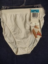 Vintage Barely There Style 2503 Solid White Swirl Print Womens Size 8/9 Panties