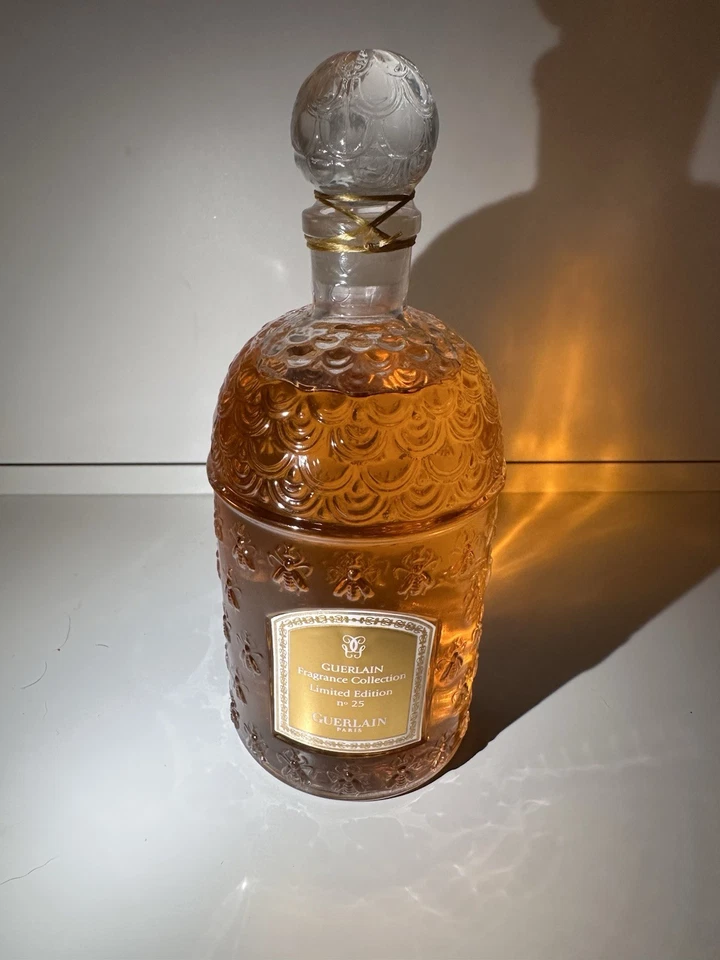 Guerlain Paris Eau de Toilette Nº 25 edición limitada 250 ml/8,5 fl oz  Foto 3 de 4