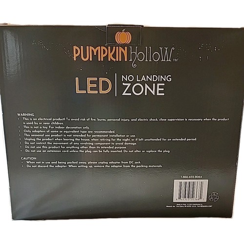Pumpkin Hollow Landing Zone Alien Theme Spooky Halloween Village Decor 10x7x7.5" - Picture 3 of 7