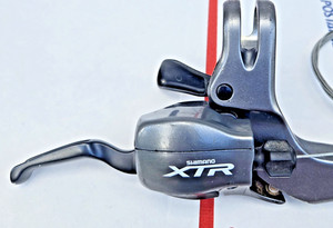 Shimano XTR ST-M960 shifters Brake Levers set Left & Right dual control cable