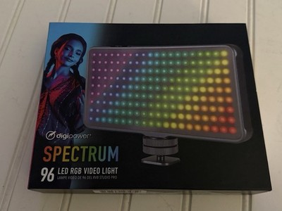 Digipower - Spectrum RGB 96 LED Video Light - E2:O2 - Silver