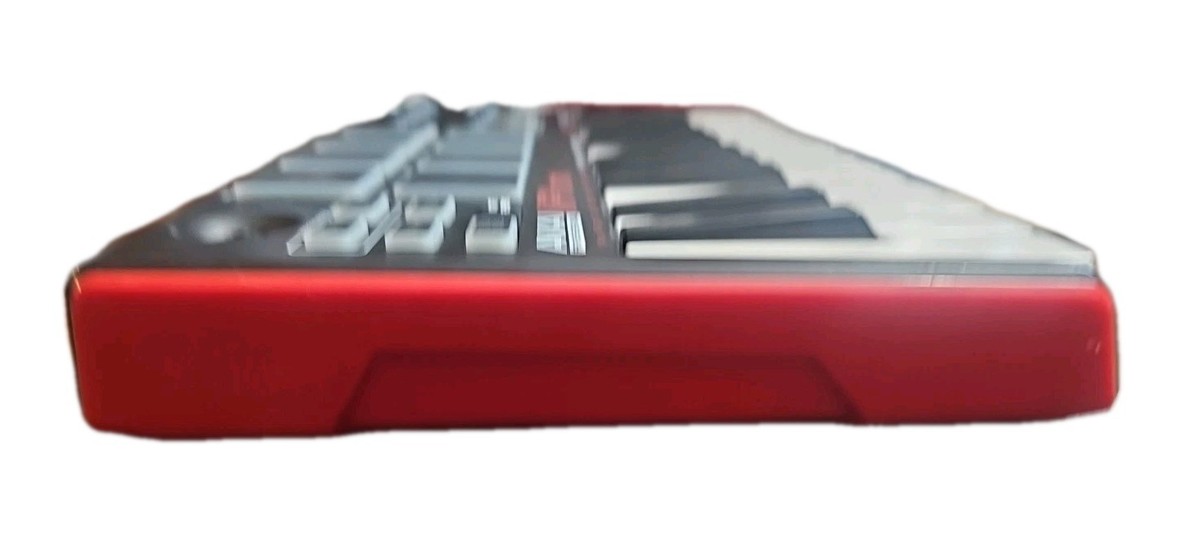 Akai Professional MPK Mini Midi Keyboard Music Production 25-Key