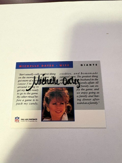 Pro Line Portraits New York Giants Wife Michelle Oates Certified NFL Autograph