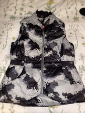 Women's Puma Quilted Puffer Vest Grey Black Large Polyester Full Zip Rushed EUC