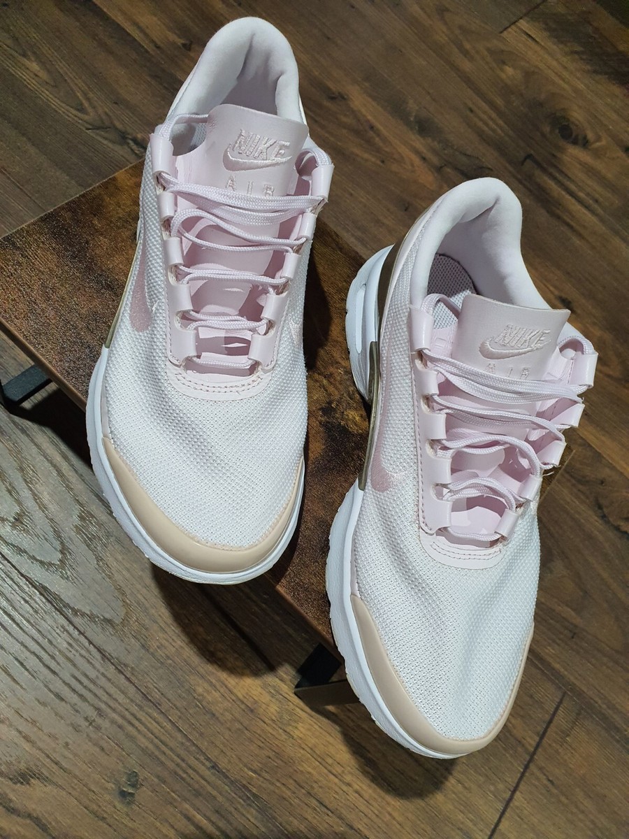 nike women trainers size 5