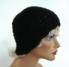 BLACK SCALLOPED BEANIE CAP HAT HAND CROCHET BERET SKULL CAP CLOCHE TAM