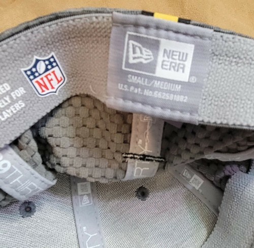 pittsburgh steelers Ball Hat, Stickers Moved From Original Placing. - Picture 6 of 12