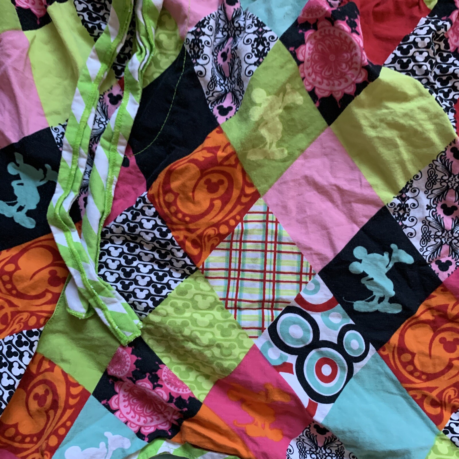 Walt Disney World Patchwork Drawstring Shorts, Mi… - image 5