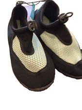 West Loop size Medium 2-3 Kids Aqua Shoes Green Black Water Summer Beach Shoes