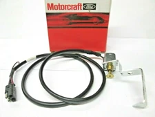 NOS 67 68 Mustang 289 390  Cougar 4 speed  Back up Lamp Switch C7ZZ-15520-A 