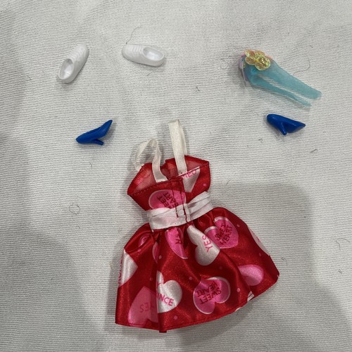 Lote De Colección Ropa Y Accesorios Barbie Polly Pocket Little Barbies - Imagen 15 de 16
