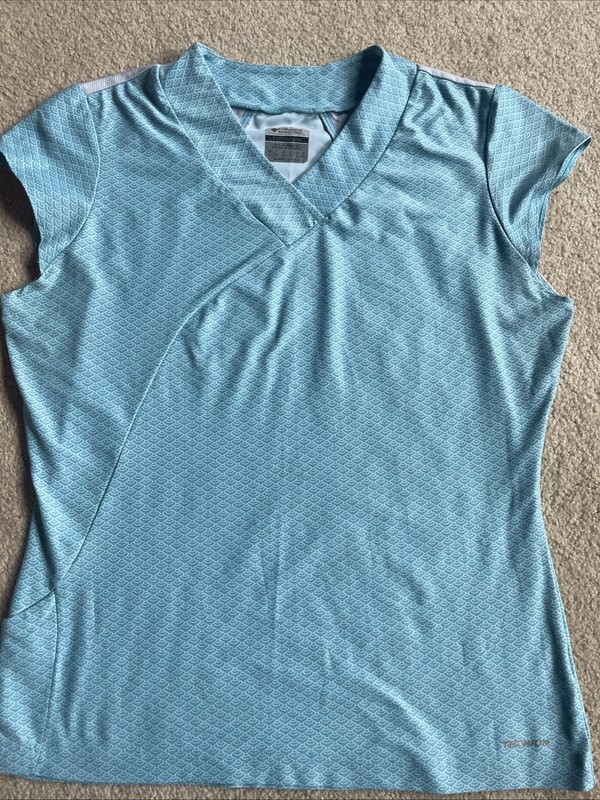 Columbia Women’s Large Tee Shirt Aqua Turquoise Cap Sleeve Print