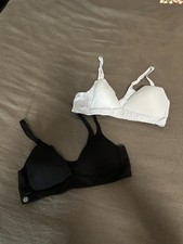 2 Teen Bras for Girls Pull-On Wireless Training Bras for Teens Ages 10-14 Medium