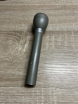 ElectroVoice  635A Dynamic Omnidirectional Microphone Classic Beige