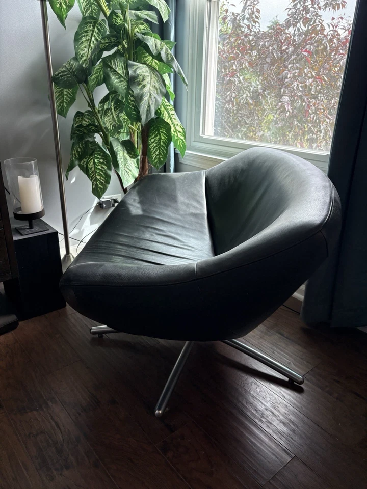 Sillón giratorio “Gigi” Gerard Van Dan Berg de cuero negro cromado reducido Foto 4 de 4