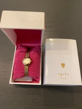 Agete Ladies Agate Watch 0.9in Quartz Used Excellent Condition