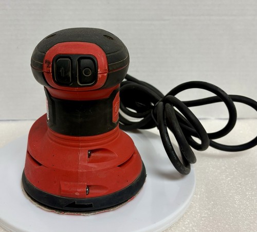 MILWAUKEE TOOLS 6034-21 Orbital Sander. (ASA065580). Please Read.