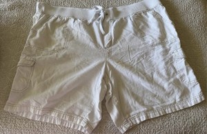 Wild Fable Women’s Plus Size 24 Cargo Shorts White Solid Linen Cargo Pockets