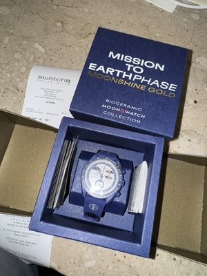 Swatch x OMEGA Mission to Earthphase Moonshine Gold   Limited Edition 2025