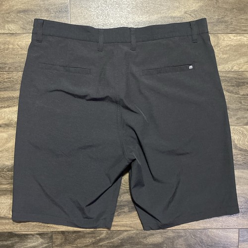 Travis Mathew Shorts Mens Size 36 Black Carlsbad Striped Performance Golf Hybrid - Picture 6 of 8