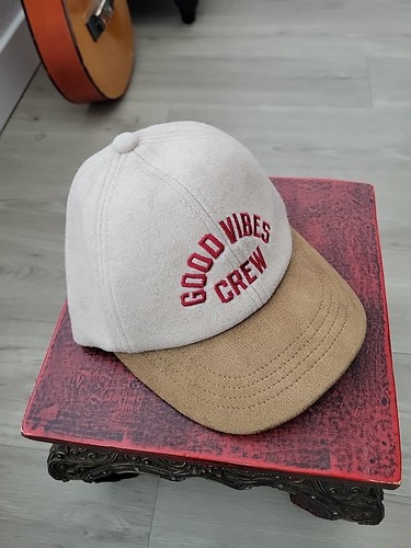 good vibes crew hat