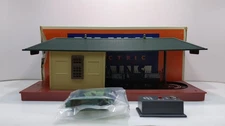 Lionel 6-2323 O Operating Freight Station LN/Box