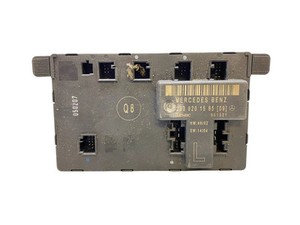 Mercedes-Benz C W203 2005 Türsteuergerät 2038201585 MDV8186