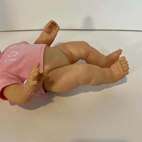 Vintage 2006 Wets N' Wiggles Baby Alive Girl Doll And Accessories Glasses Works - Foto 12 di 16