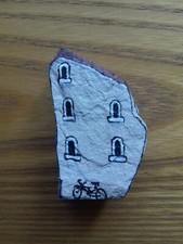 Casetta sasso dipinto - painted stone house