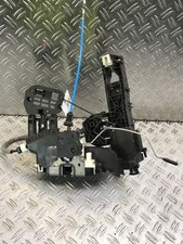 T&uuml;rschloss rechts vorne Mercedes-Benz A-Klasse (W176)  