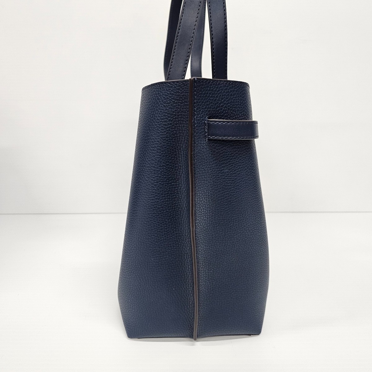 MSRP $428 Michael Kors Emilia Lg Pebbled Leather Belted Tote Bag