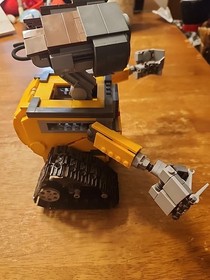 LEGO Ideas: Wall-E (21303) RETIRED! With Instructions 