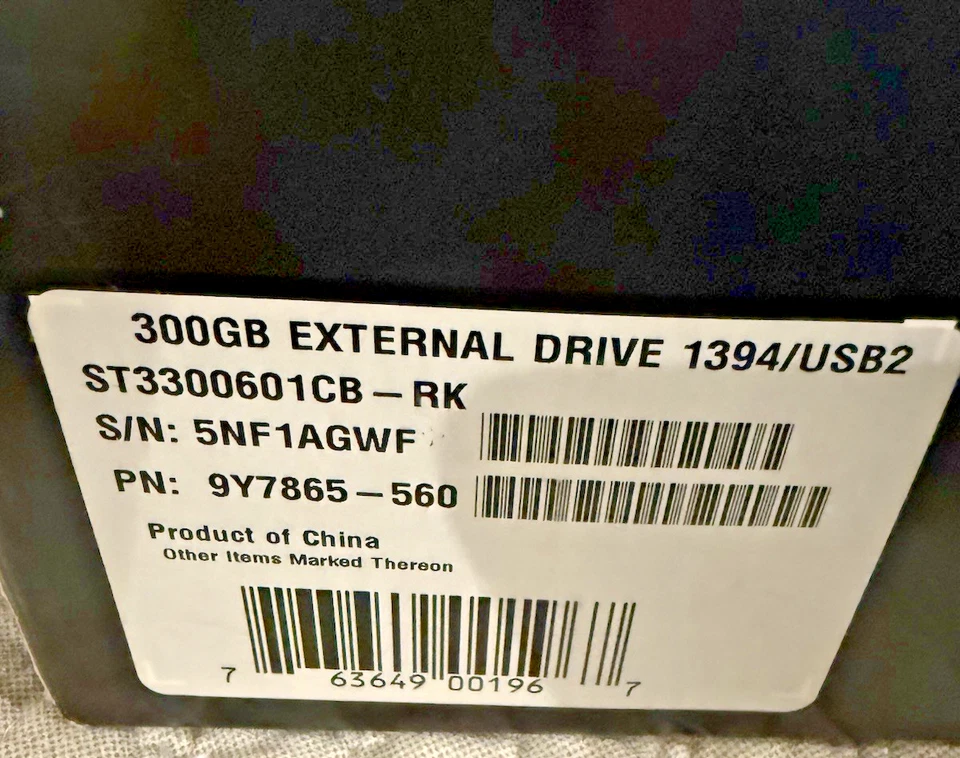 Seagate ST30000CB External Hard Drive 300GB - USB / firewire Storage 9Y7865-560 - Image 3 of 4