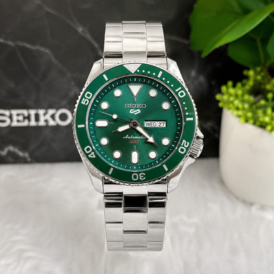 Seiko Automatic GMT Green Dial Stainless Steel Watch