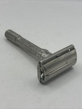 Vintage Gillette Pat Off 3 Razor Reg Made In USA Silver Color.