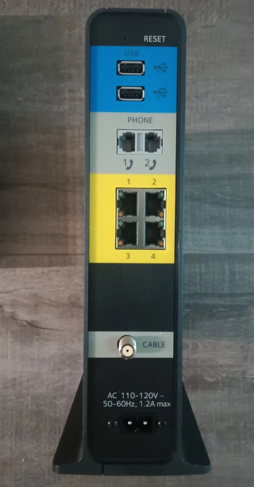 NETGEAR Nighthawk C7100V-100NAS Wireless Router - Image 4 of 4