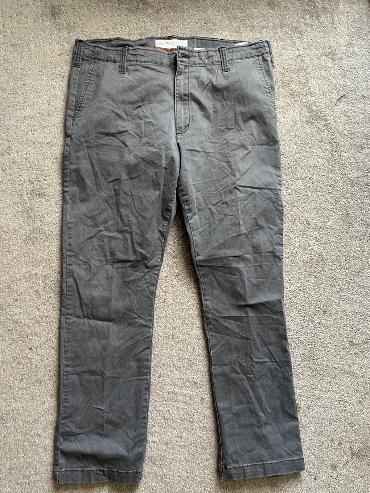 Mens 38x30 Slim Fit Tapered Leg Gray L231