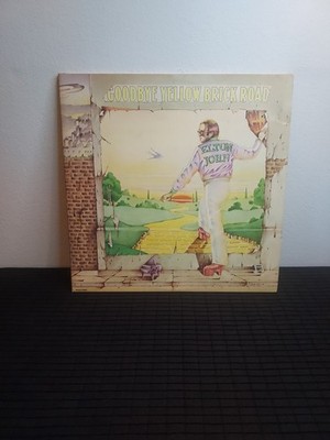 Elton John~Goodbye Yellow Brick Road Vinyl Record LP~1973 MCA Records~MCA2-10003