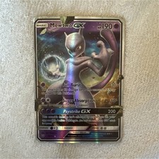 The Pokémon Company Mewtwo GX Ultra Rare Full Art Holo 39/73 Shining Legends