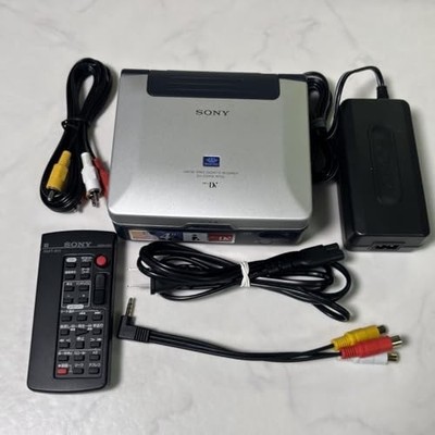 Sony GV-D1000 NTSC MiniDV Videorecorder DV Video Walkman Ausgestattet mit ein...