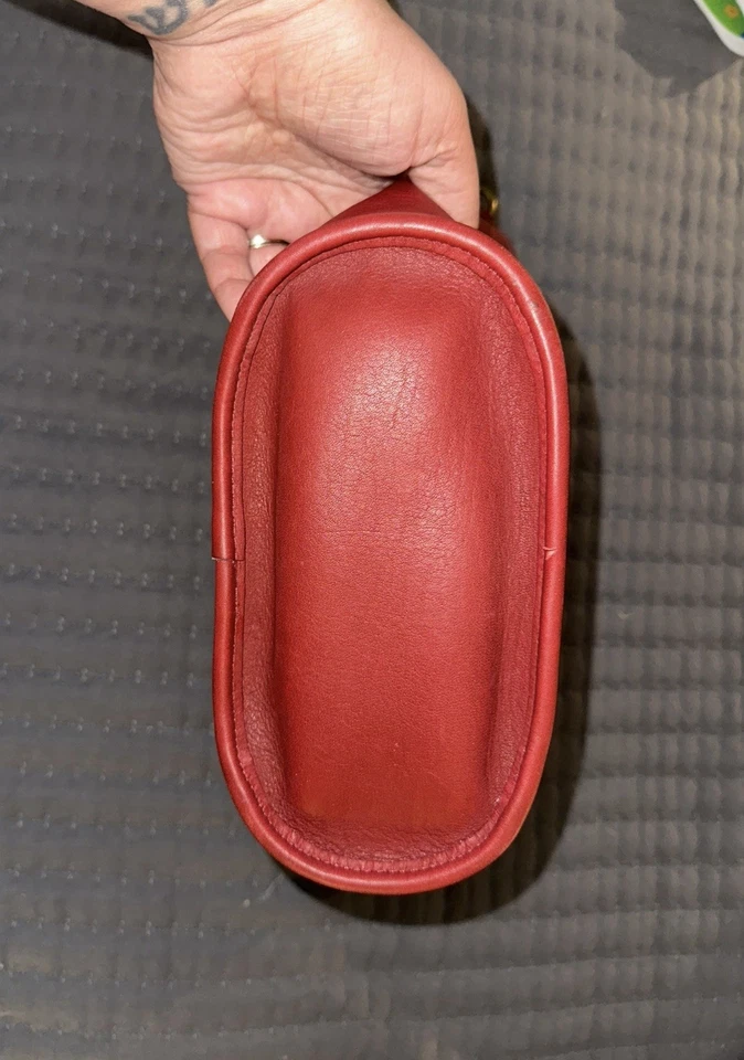 Bolso de Cosméticos Coach 9993 Vintage Años 90 Cuero Rojo Shopper Y A Juego Raro Foto 3 de 4