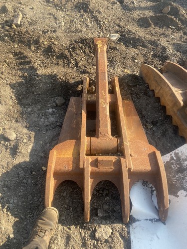 excavator thumb
