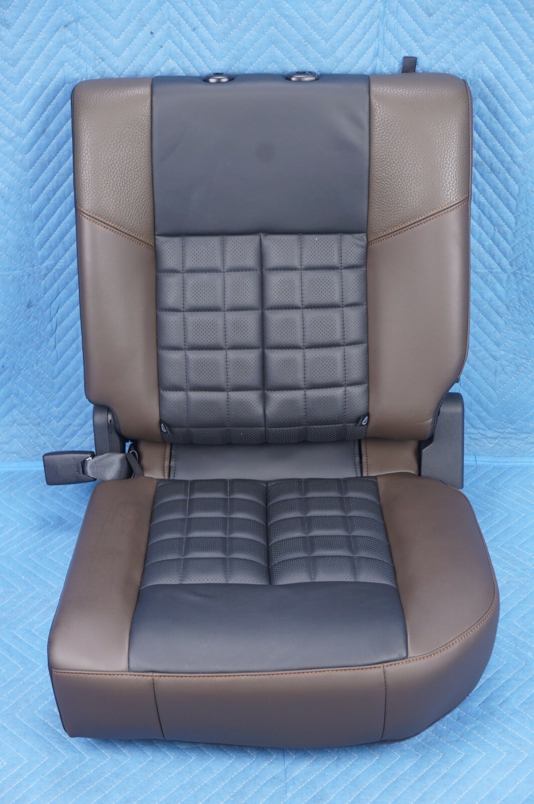 2017-2019 Nissan TITAN XD Crew Platinum Reserve 40 Rear Driver