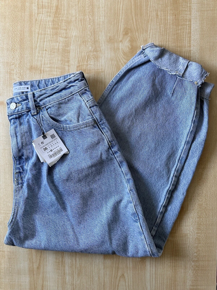 Zara store frayed jeans